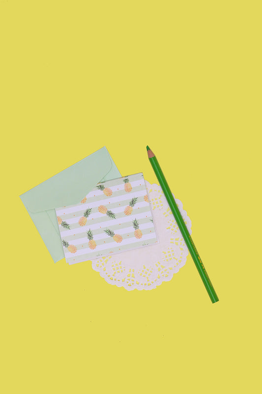 Pineapple Design Folded Gift Tags