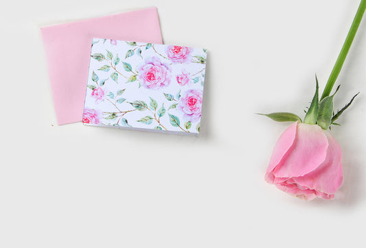 Powder White Floral Design Folded Gift Tags