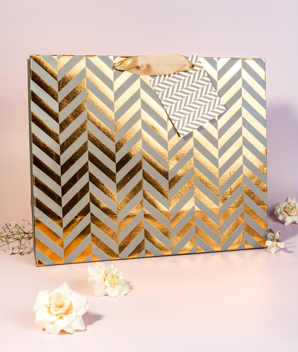 Chevron Theme Gift Bag Medium-Grey