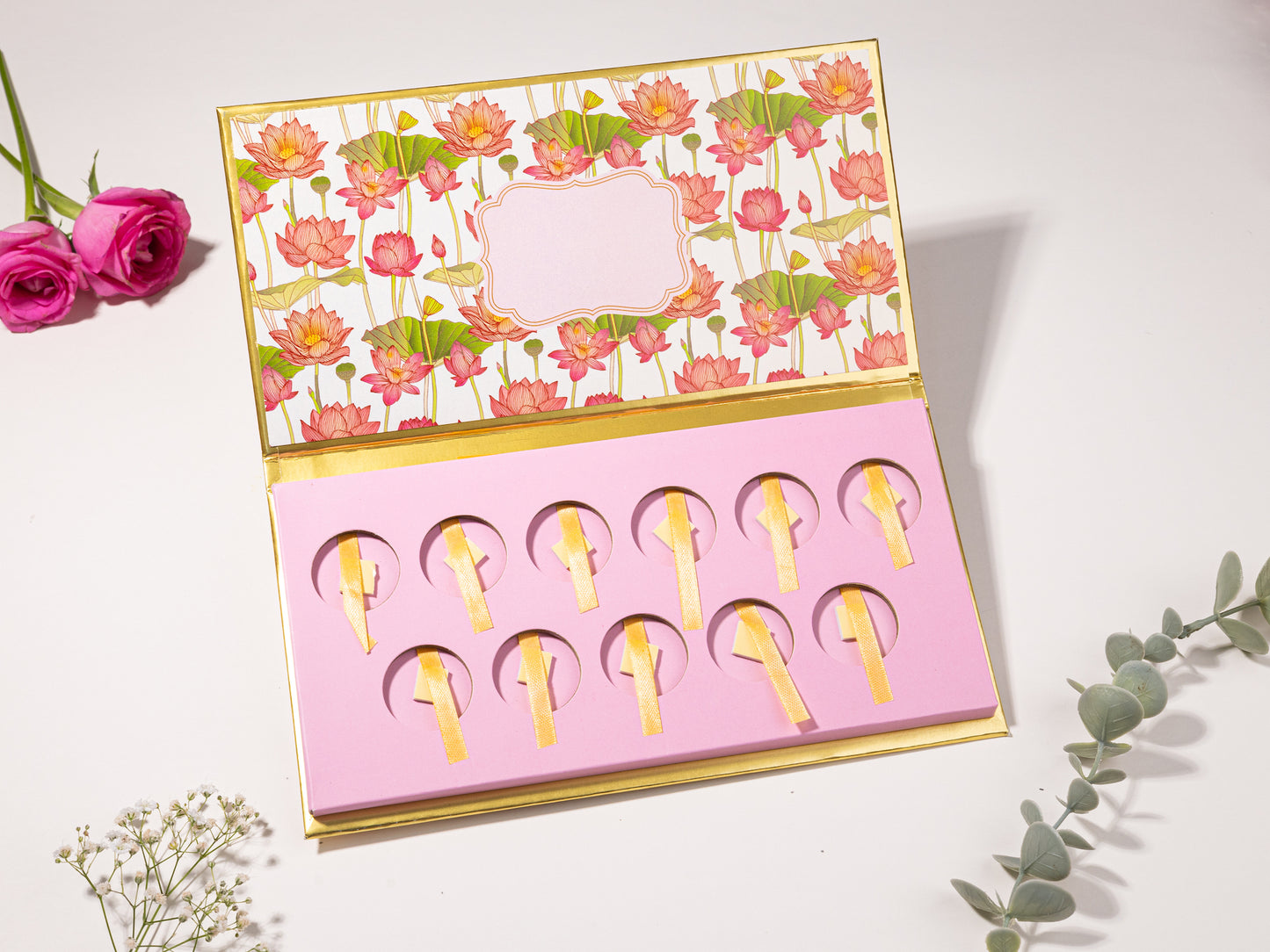 White Lotus Design Eleven Ginni/Coin Box