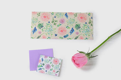 Off-White Floral Design Envelope & Tag Combo
